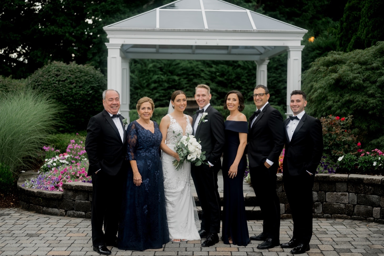 48 family formals at the mill lakeside manor wedding