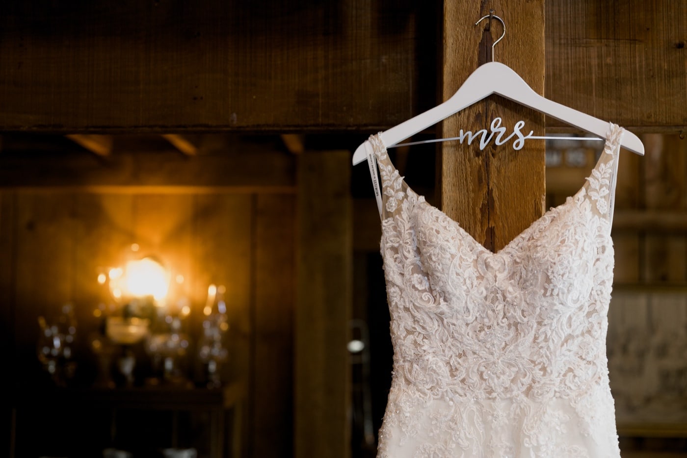 bridal gown at oak hill farm illinois wedding