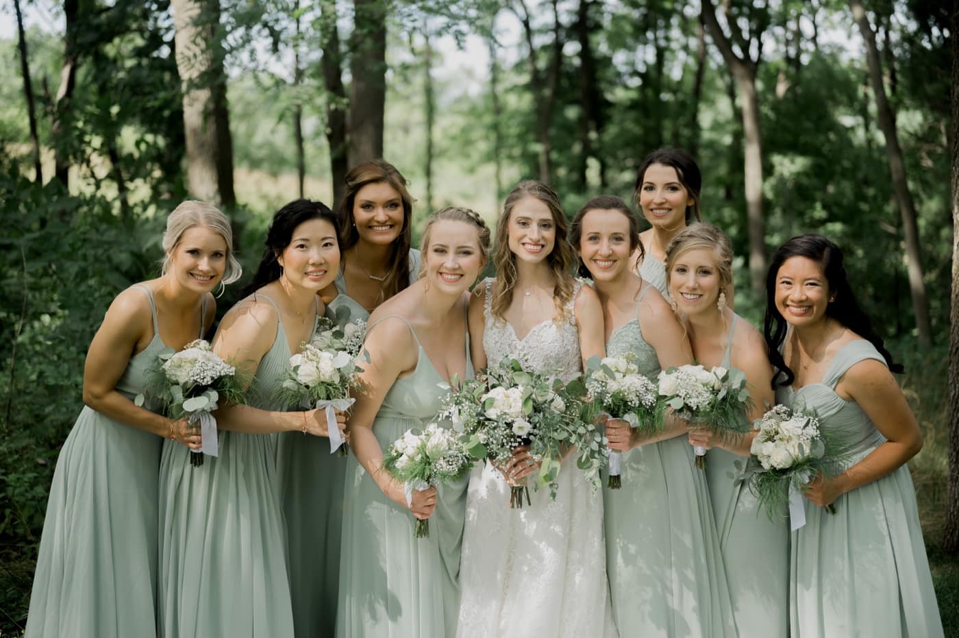 30 Bride with bridesmaids oak hill farm wedding apple river IL