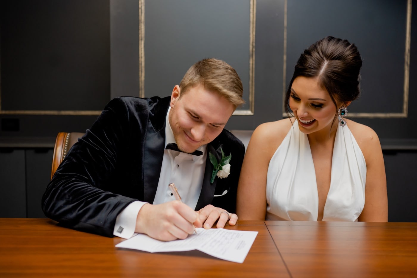 signing marriage license hotel fort des moines wedding