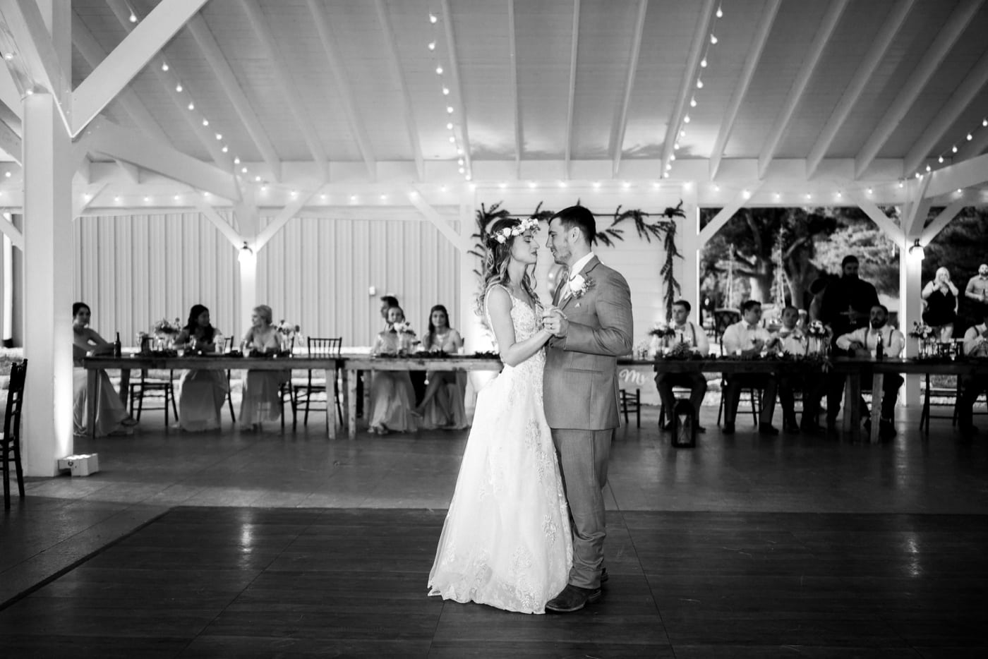 57 bride and groom first dance oak hill farm wedding