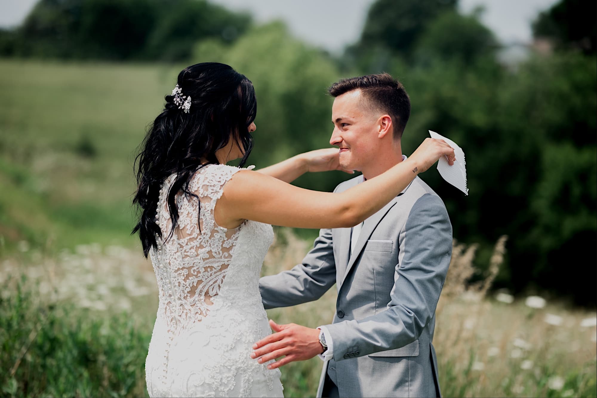 couples first look carper winery wedding