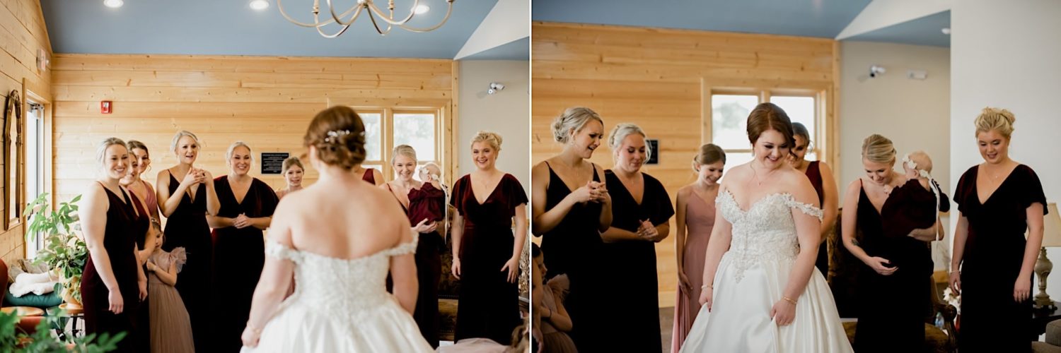 bridesmaids first look photos vannebu hill barn wedding wisconsin