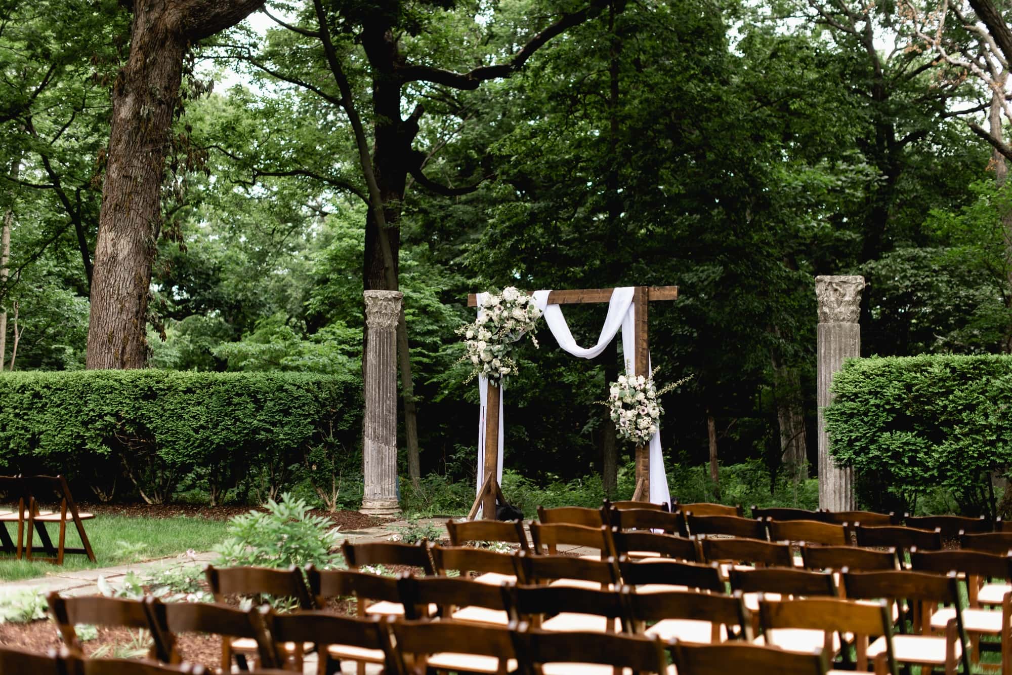 Wedding ceremony at Salisbury House