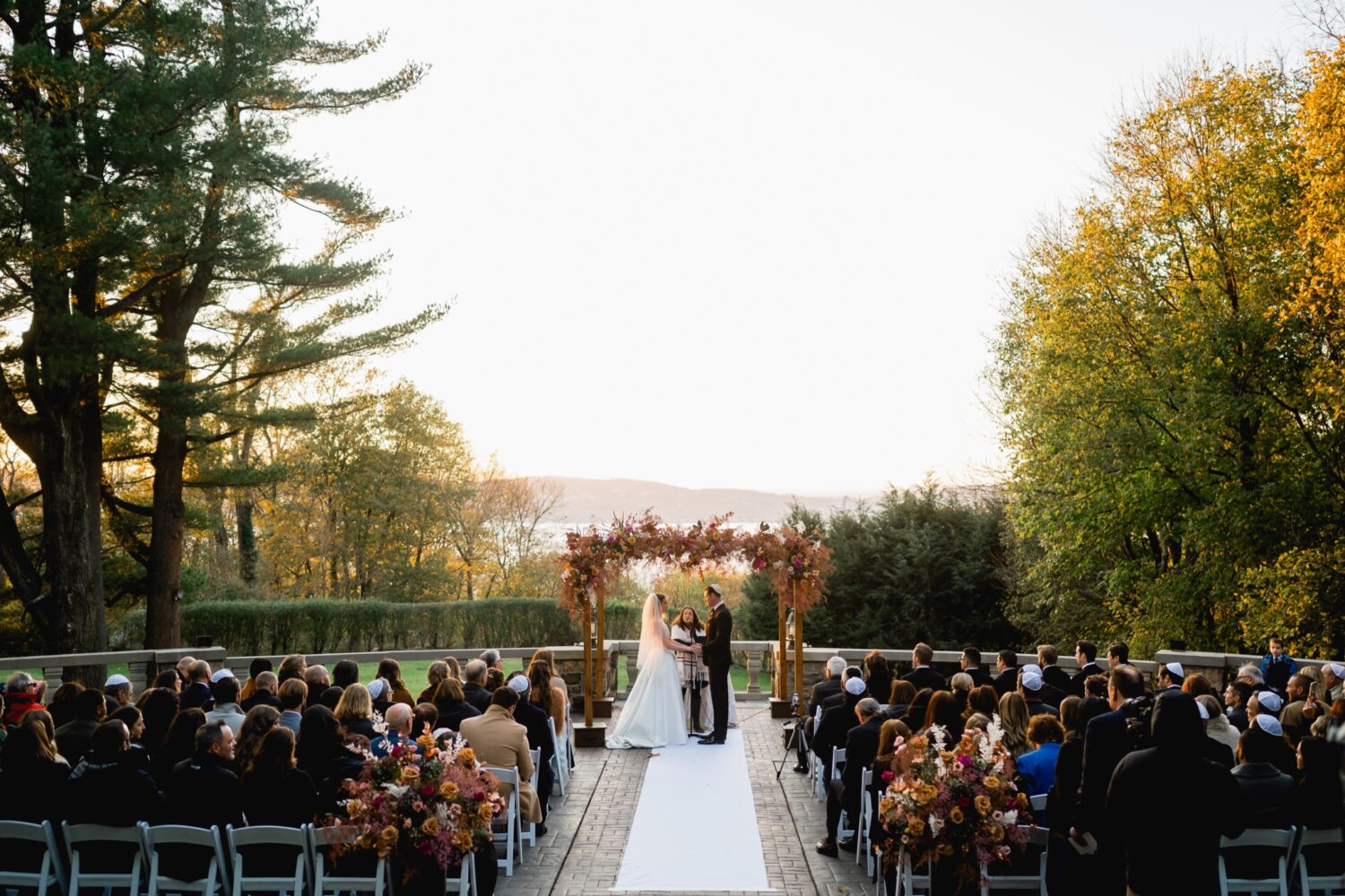 fall wedding at Tappan Hill Mansion