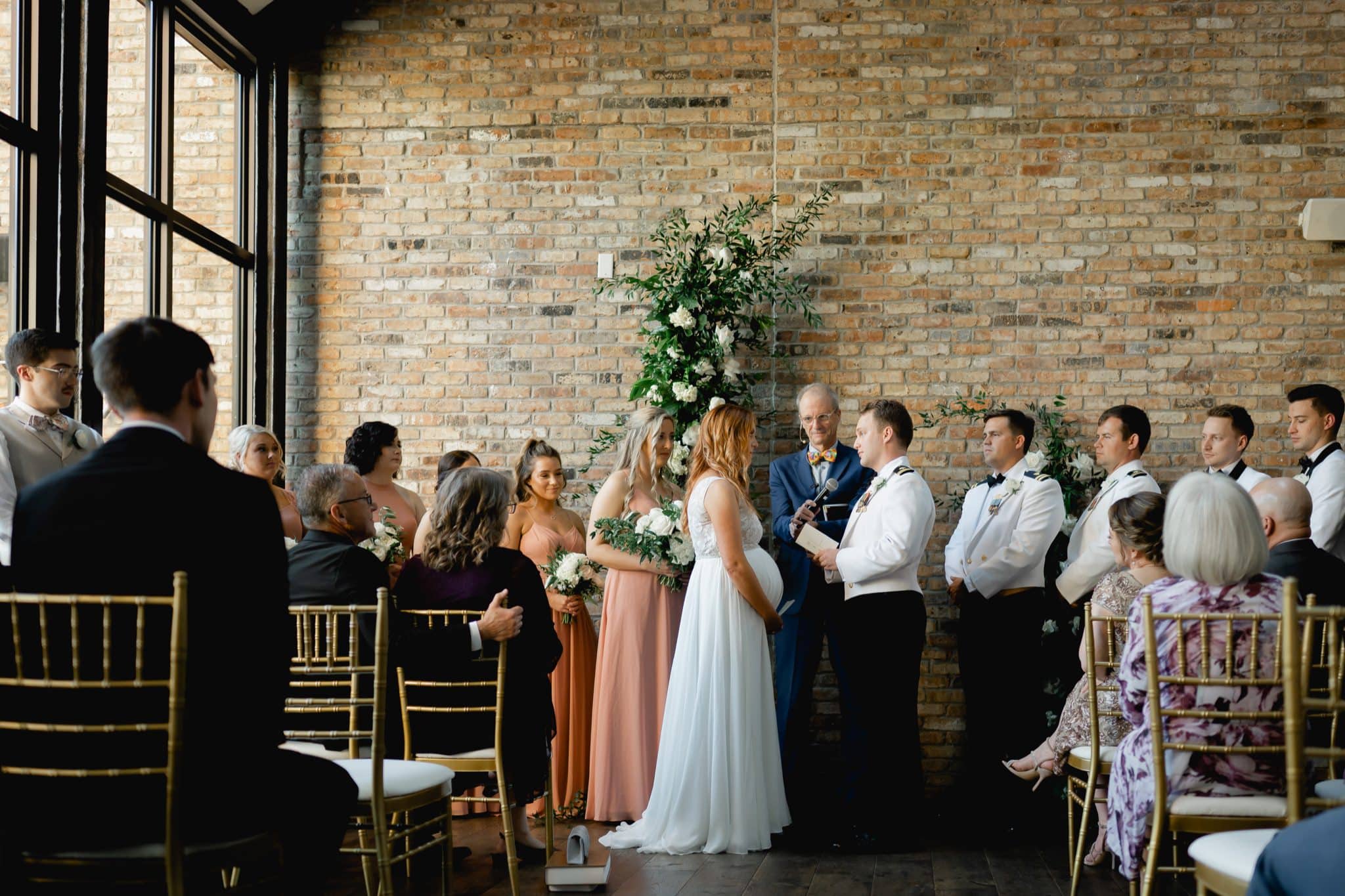 beautiful downtown des moines wedding