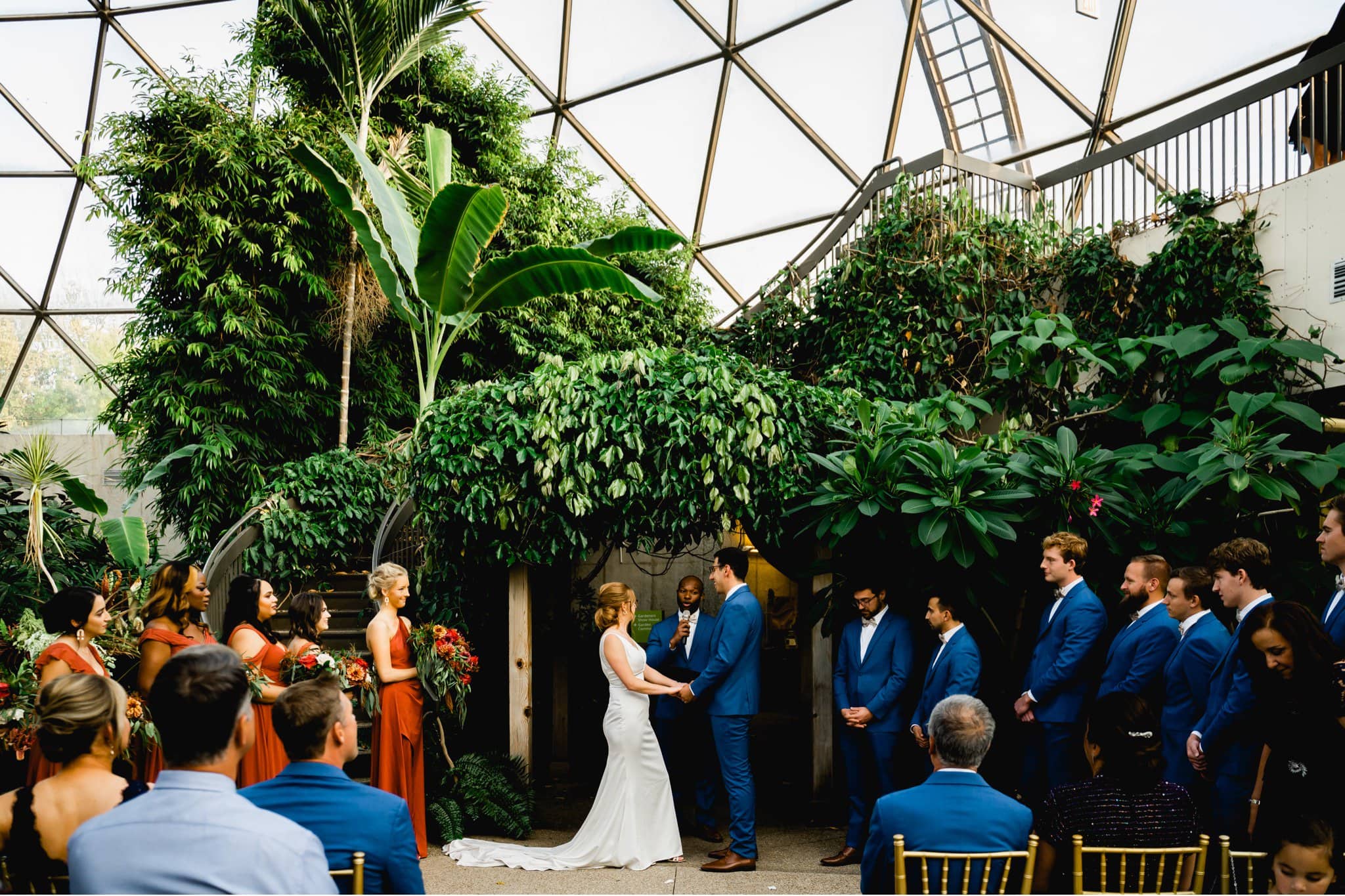 des moines botanical garden wedding photography
