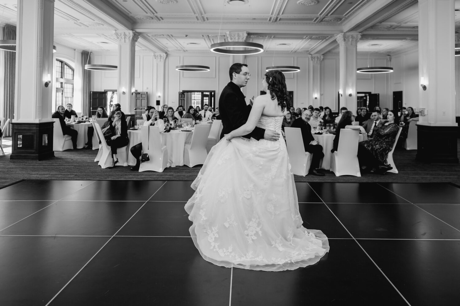 bride and groom first dance at des moines tea room