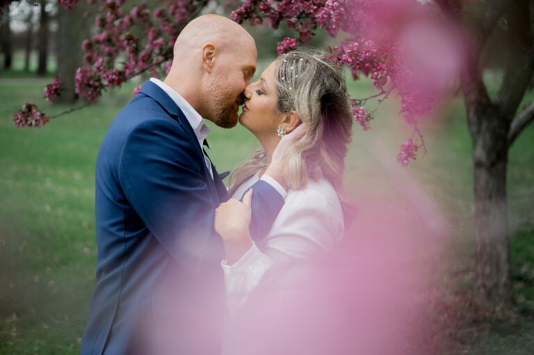 A Beautiful Des Moines Courthouse Wedding