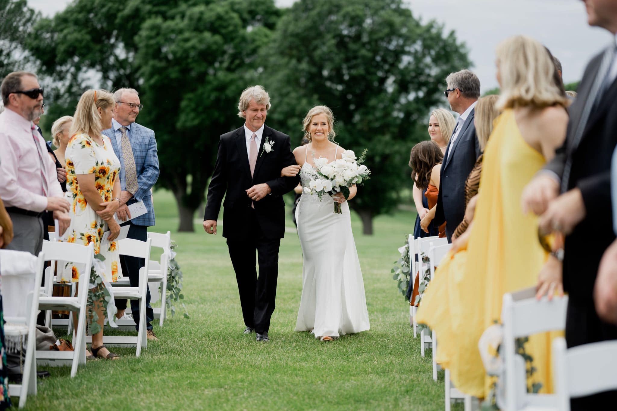Des Moines Golf and Country Club wedding