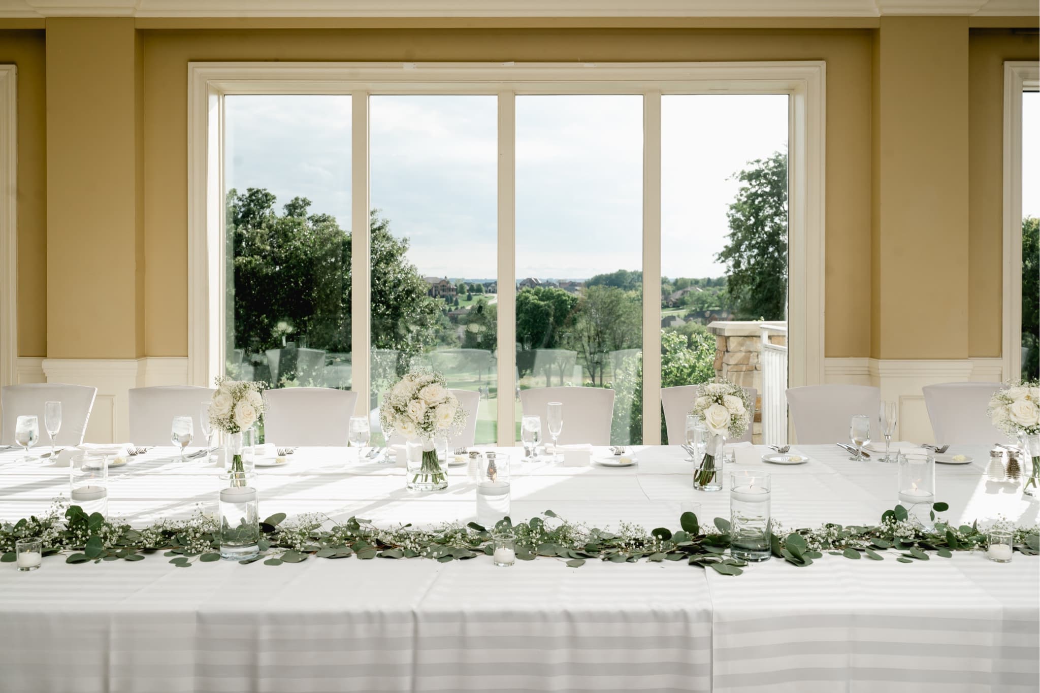 glen oaks country club wedding reception space